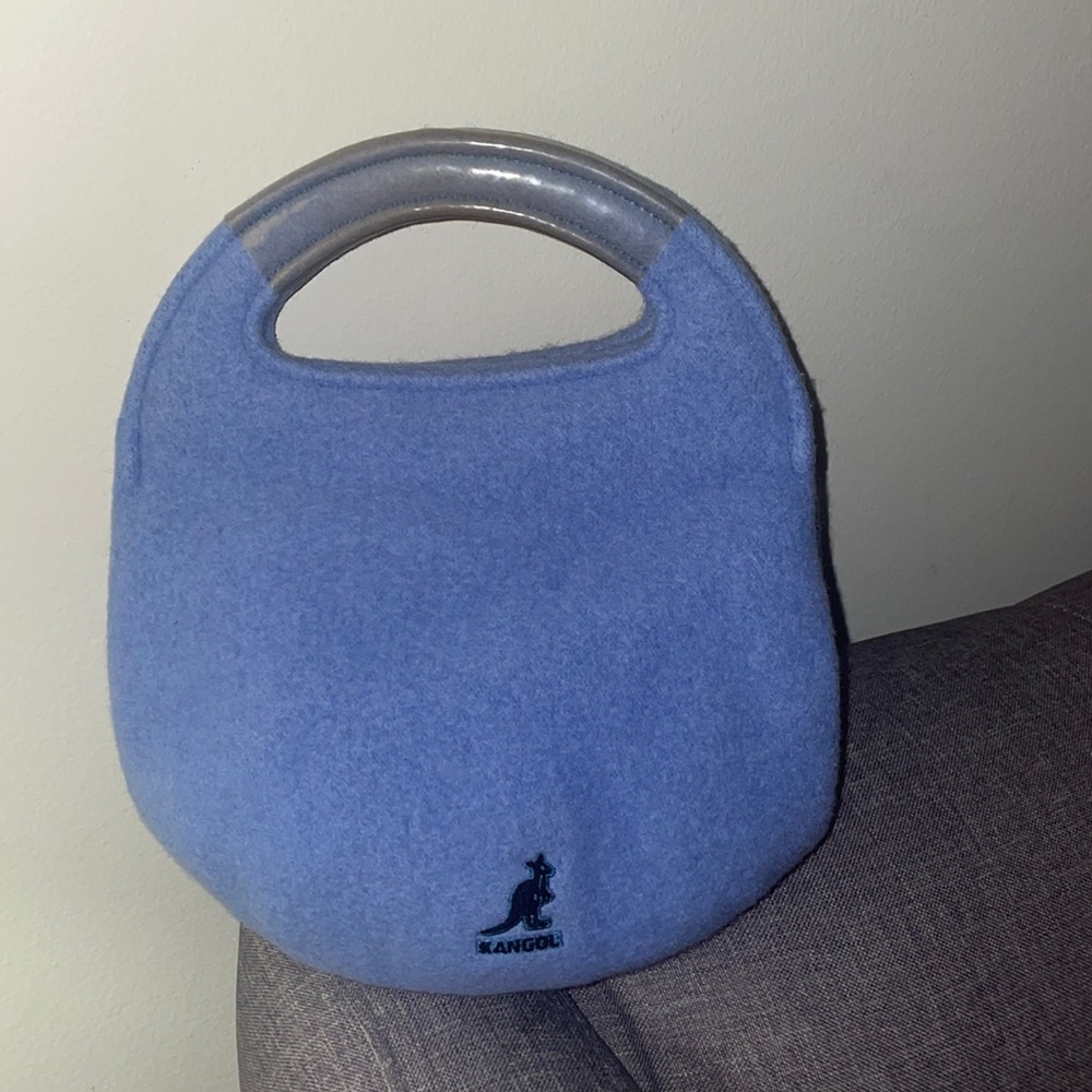 Kangol 90s vantage purse